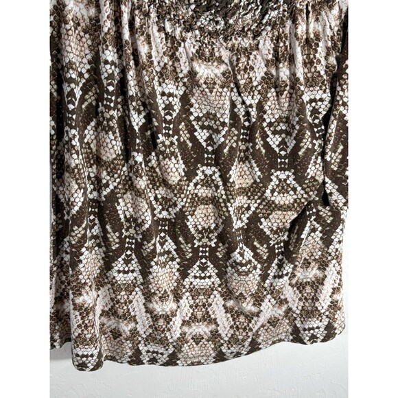 CHICOS Brown Reptile Snakeskin Animal Print Embellish Stretch shirt Sz 2 Large - Picture 10 of 10